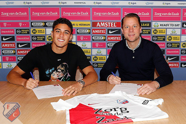 เล่นแทงบอล UFABET